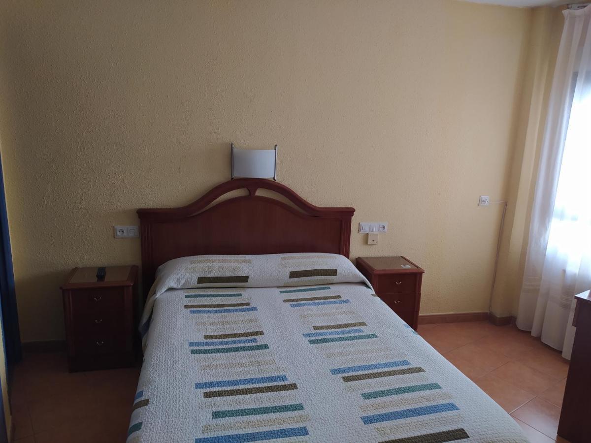 Hostal Guzman El Bueno By Gaiarooms Леон Экстерьер фото