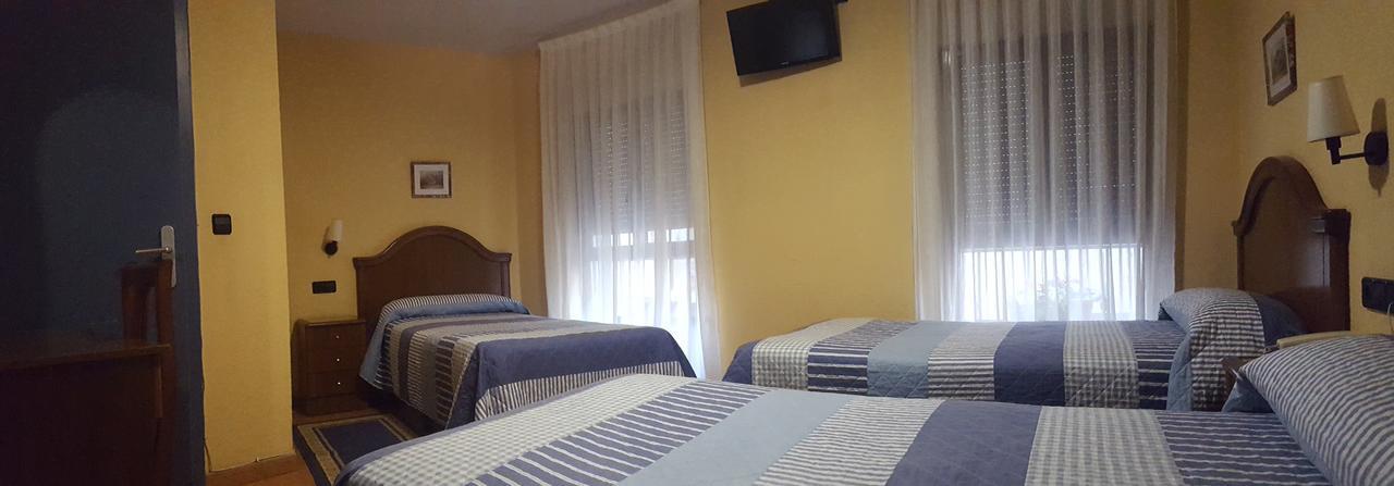 Hostal Guzman El Bueno By Gaiarooms Леон Экстерьер фото